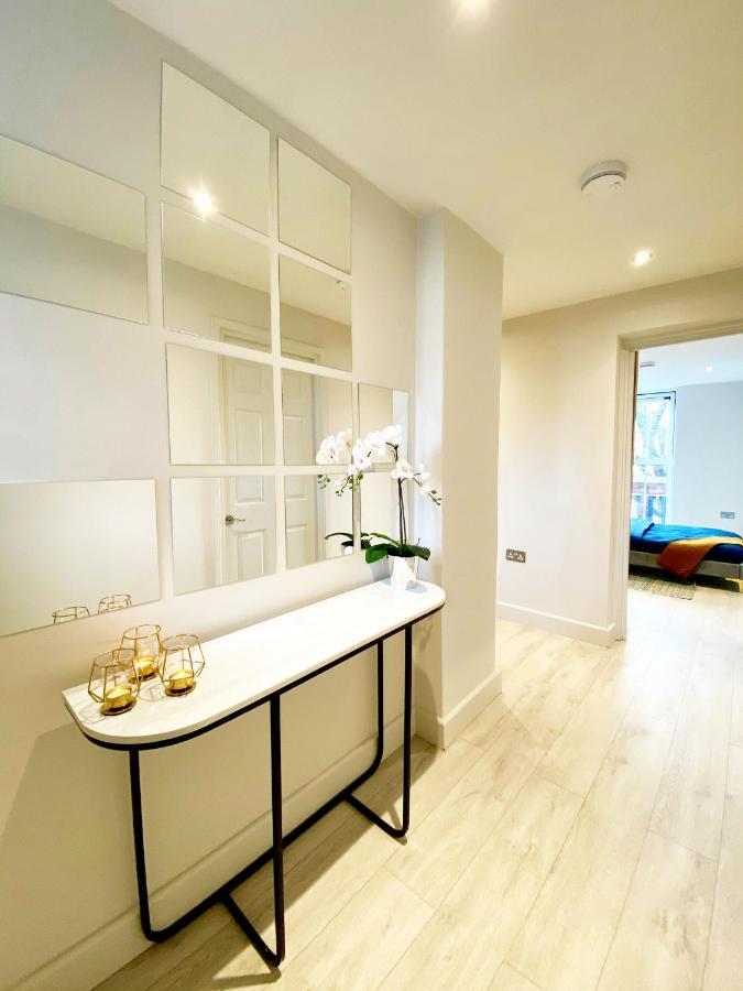 Perfect Central Location- 5 Minutes From Tower Bridge ! 8 Minutes Walk From Tube Лондон Экстерьер фото
